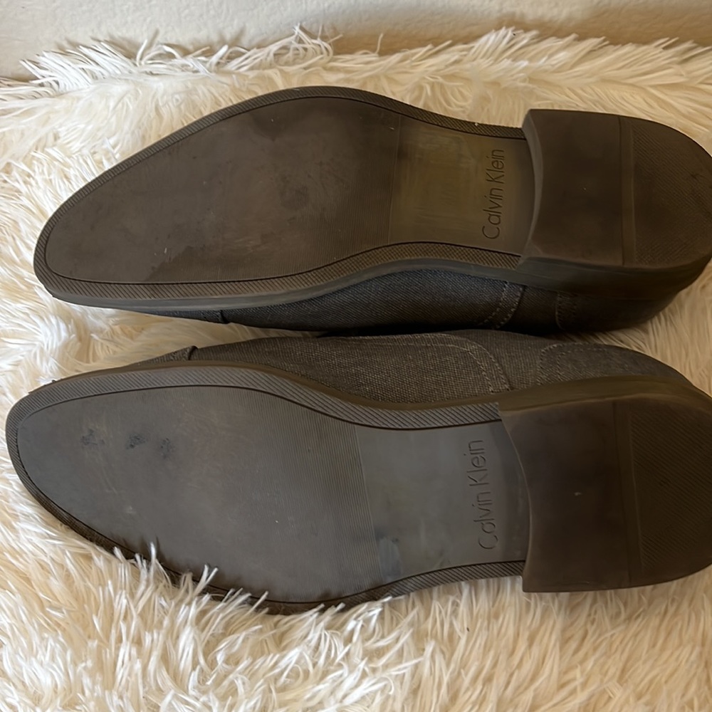 Men's Calvin Klein Grey Dress Shoes- SIZE 11.5 - Picture 5 of 6